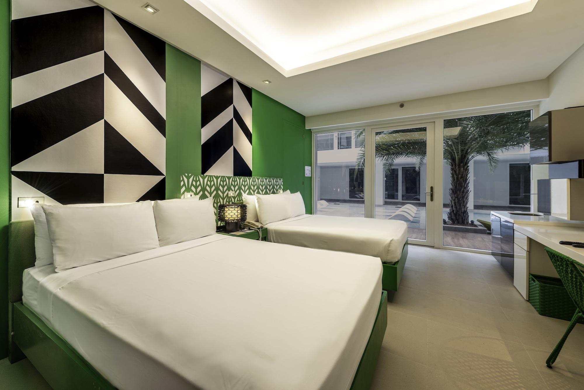 แอสตอเรีย เคอร์เรนต์ Hotel Manoc-Manoc ภายนอก รูปภาพ