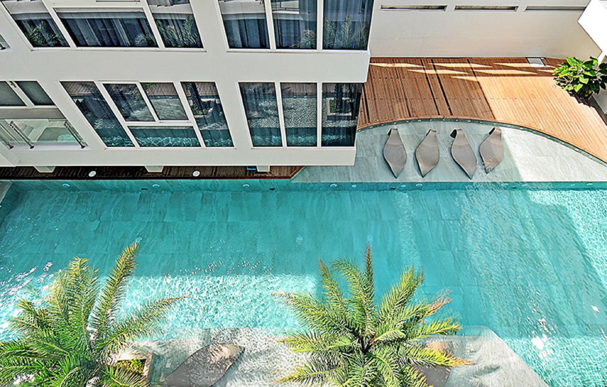 แอสตอเรีย เคอร์เรนต์ Hotel Manoc-Manoc ภายนอก รูปภาพ
