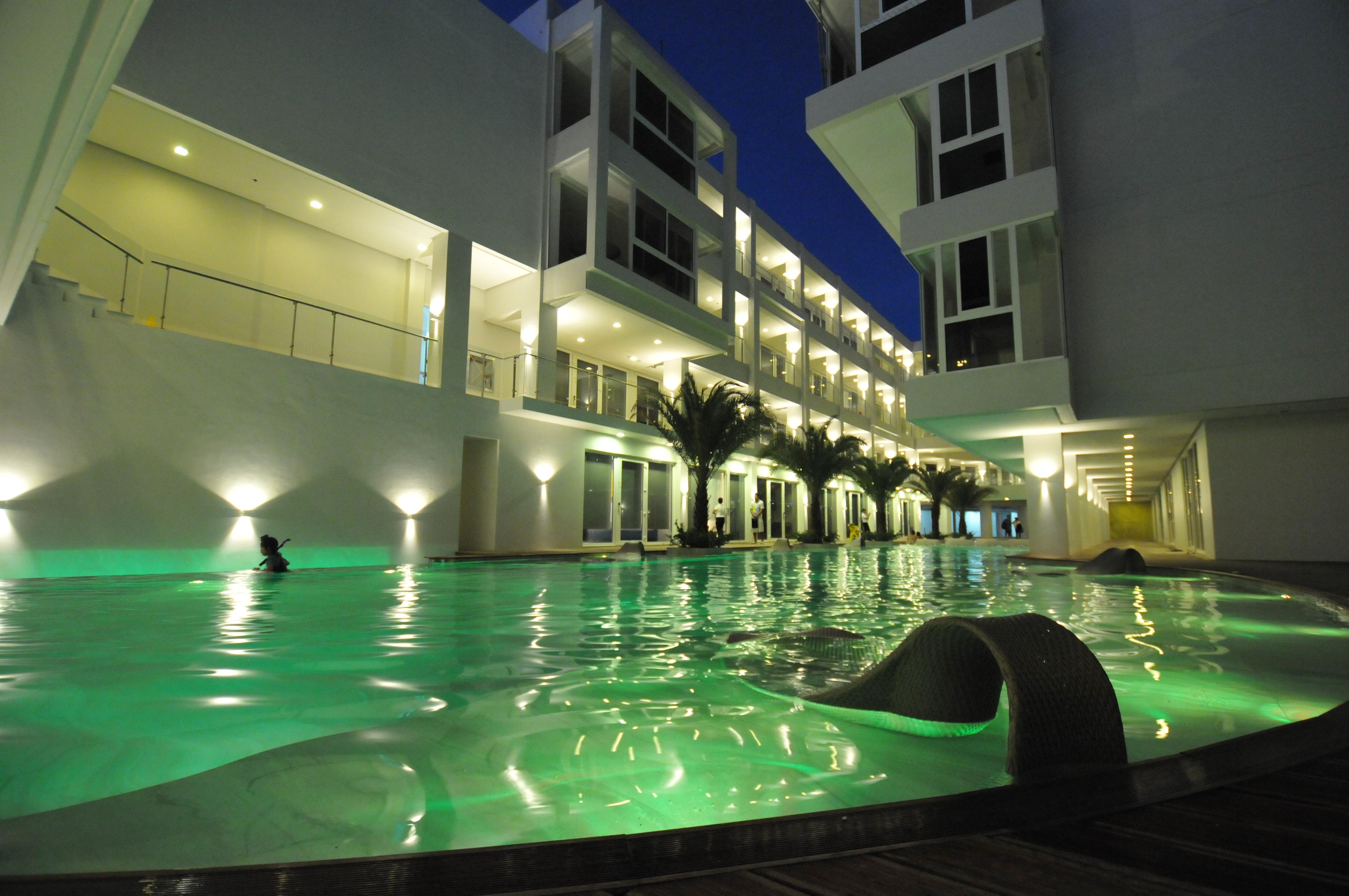 แอสตอเรีย เคอร์เรนต์ Hotel Manoc-Manoc ภายนอก รูปภาพ