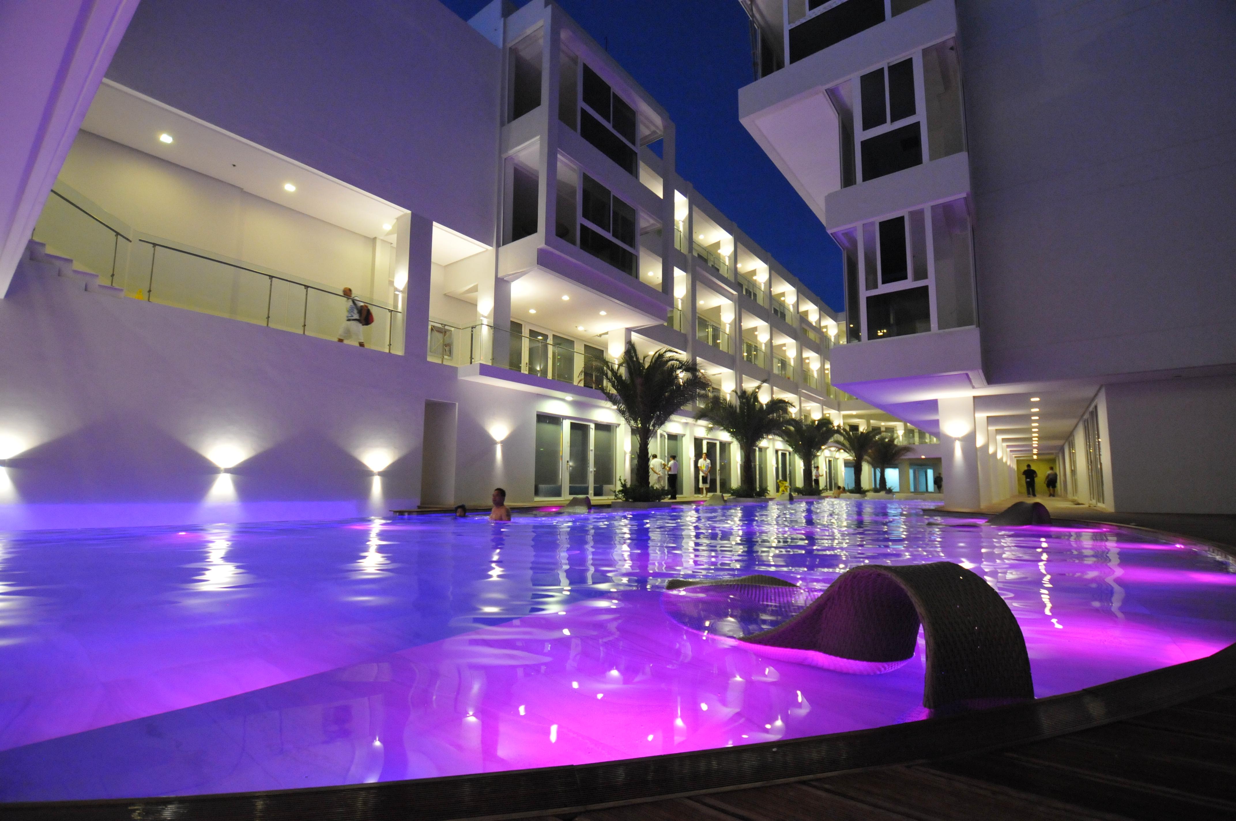 แอสตอเรีย เคอร์เรนต์ Hotel Manoc-Manoc ภายนอก รูปภาพ