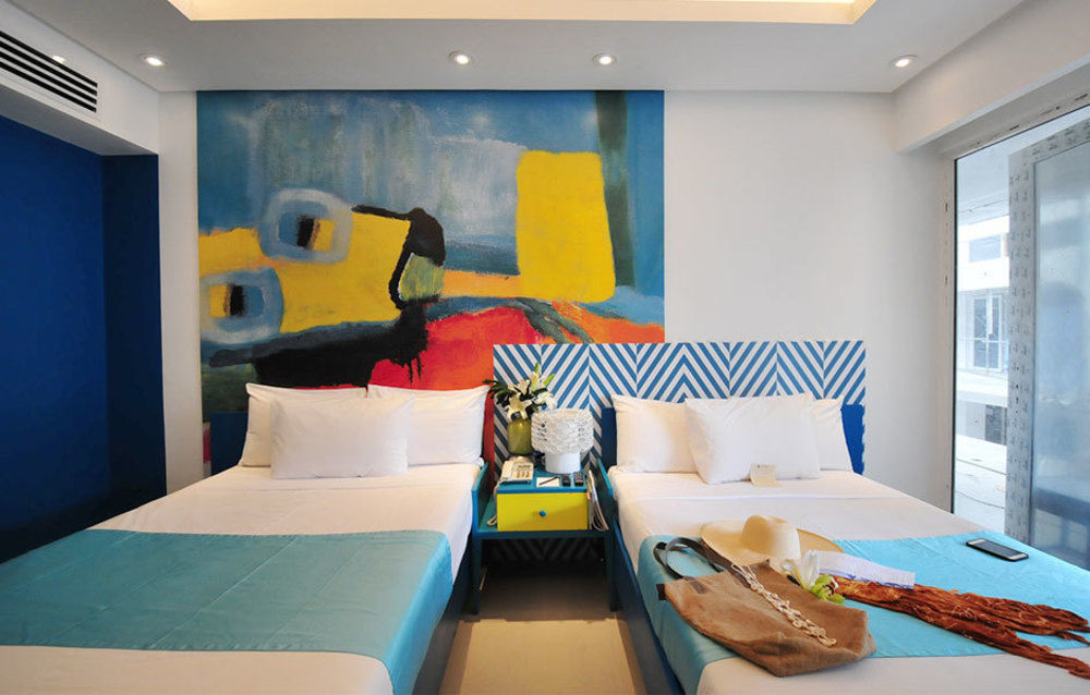 แอสตอเรีย เคอร์เรนต์ Hotel Manoc-Manoc ภายนอก รูปภาพ